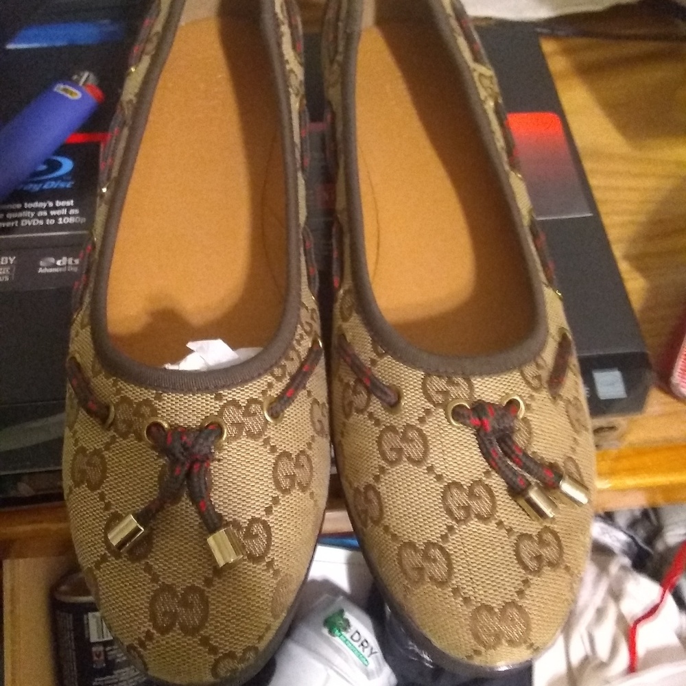Gucci ballet flats